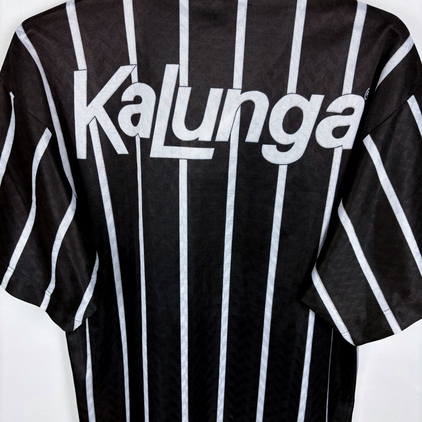 Black and white striped vintage football shirt with Kalunga sponsor logo, retro soccer jersey style. - Corinthians 1992/1993/1994 Away Football Shirt Camisa Finta