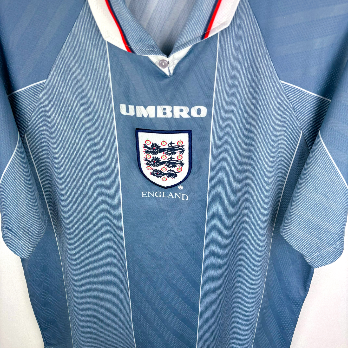 England 1995/1996/1997 Euro Umbro Away Football Shirt