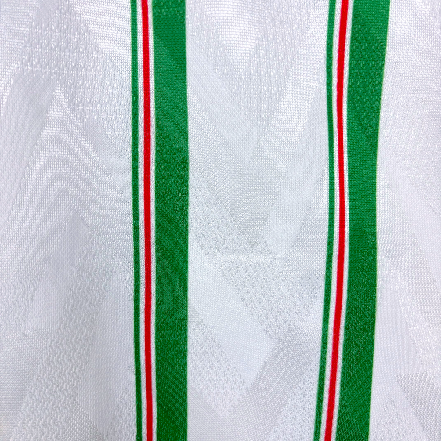 Wales Cymru 1993/1994/1995 Away Football Shirt Umbro