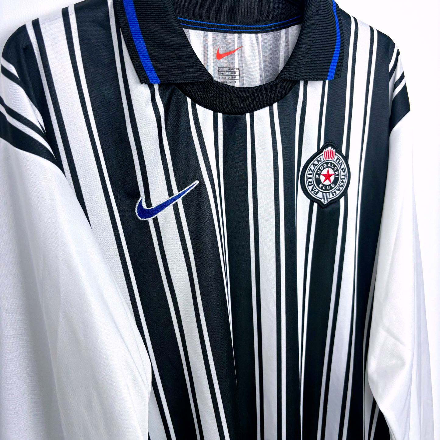 Partizan Belgrade 2000/2001 NIKE Home Shirt Longsleeve