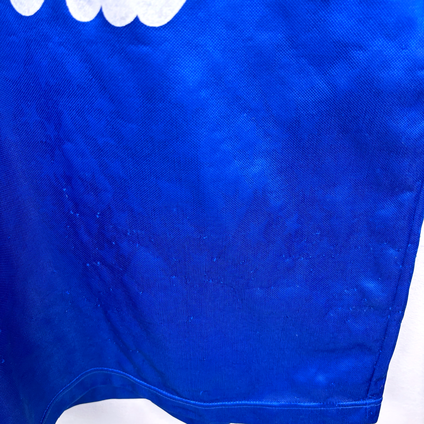 Blue vintage football shirt with subtle tone-on-tone pattern and white lettering detail. - Cruzeiro 1993/1994/1995 Home Football Shirt Camisa Finta