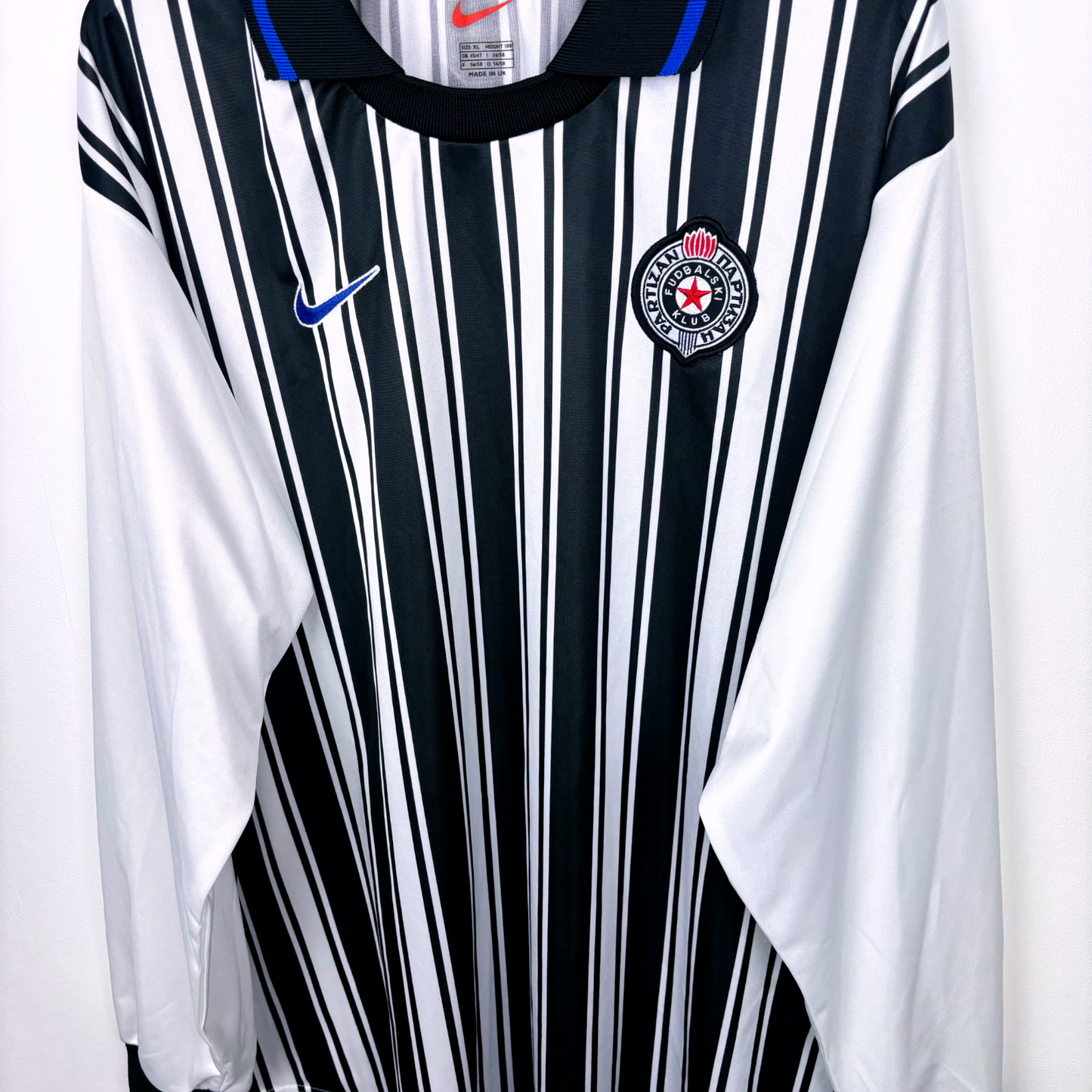 Partizan Belgrade 2000/2001 NIKE Home Shirt Longsleeve