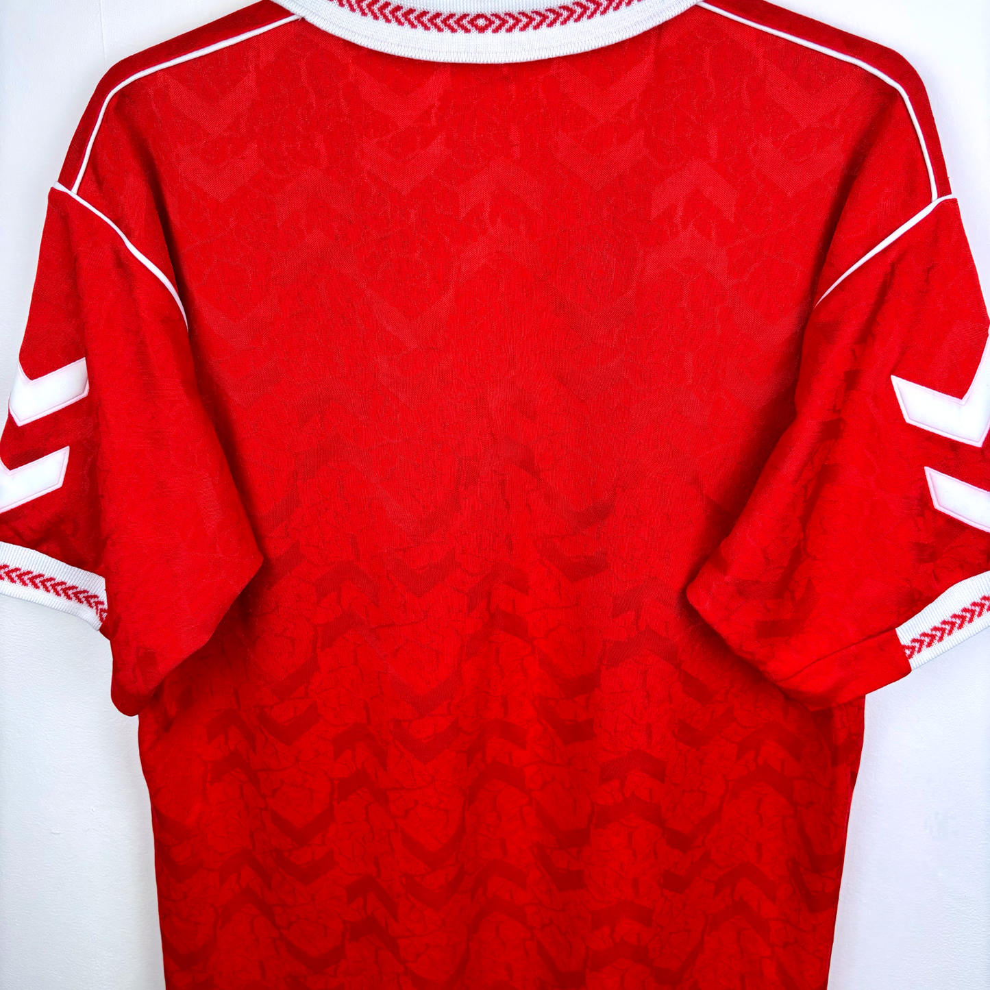 Benfica 1992-1993 Hummel Home Football Shirt