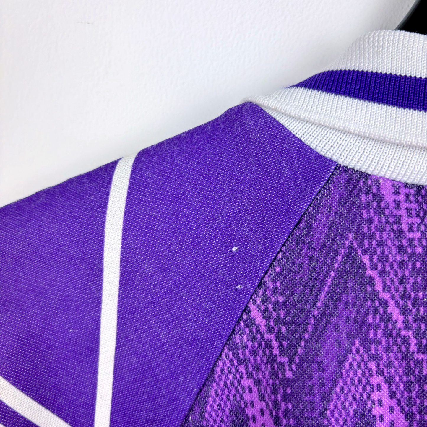 Purple vintage retro football shirt sleeve with white stripes and patterned fabric detail. - Clydebank FC Wet Wet Wet 1993/1994/1995 Away Football Shirt Matchwinner