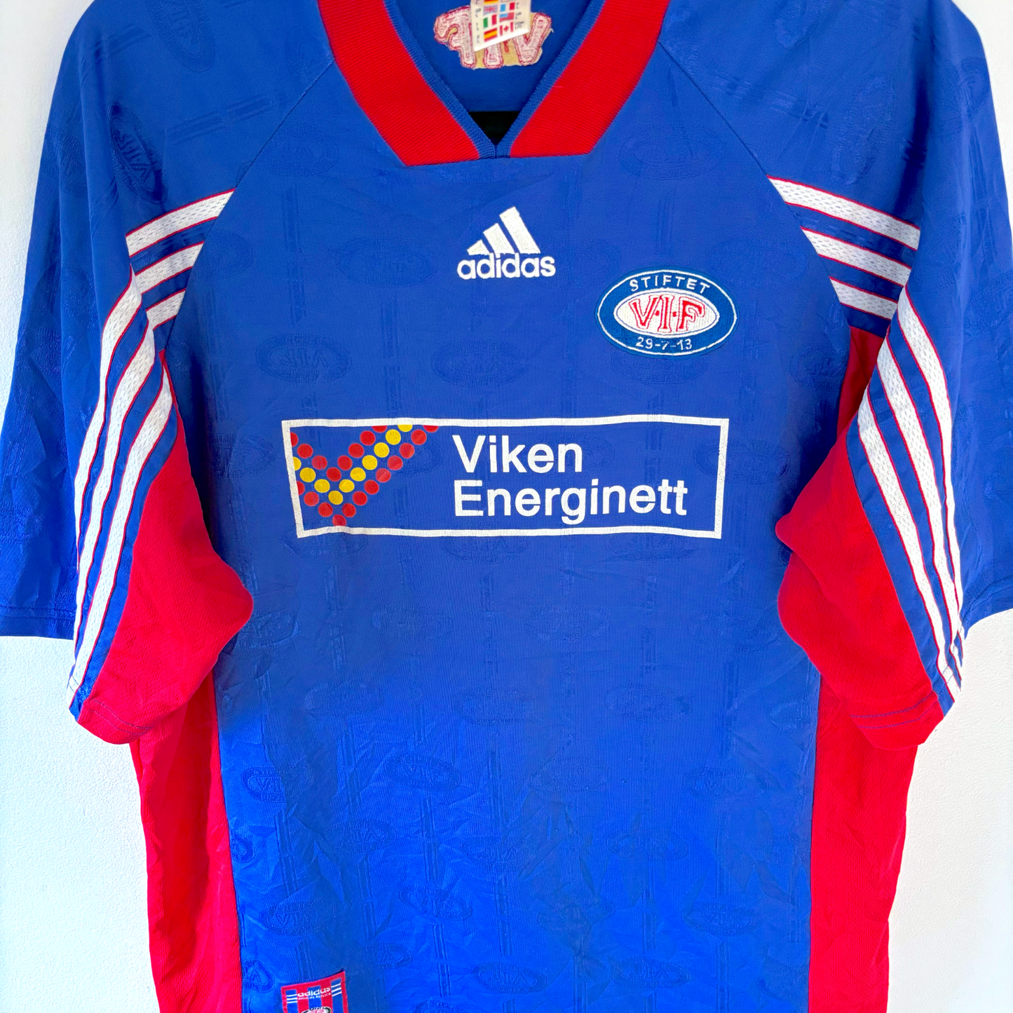 Blue Valerenga VIF 1998-1999 vintage football shirt by Adidas with red accents and sponsor logo. - Valerenga VIF 1998-1999 Home Football Shirt Jersey Adidas