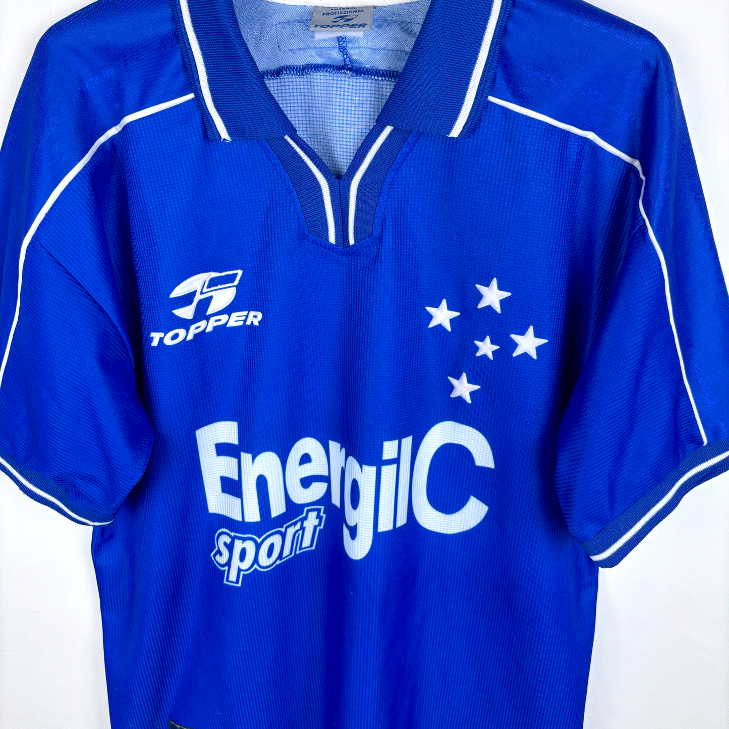 Cruzeiro 1999-2000 vintage football shirt in blue with white trim, Topper logo, and classic sponsor print. - Cruzeiro 1999-2000 Home Football Shirt Camisa Topper
