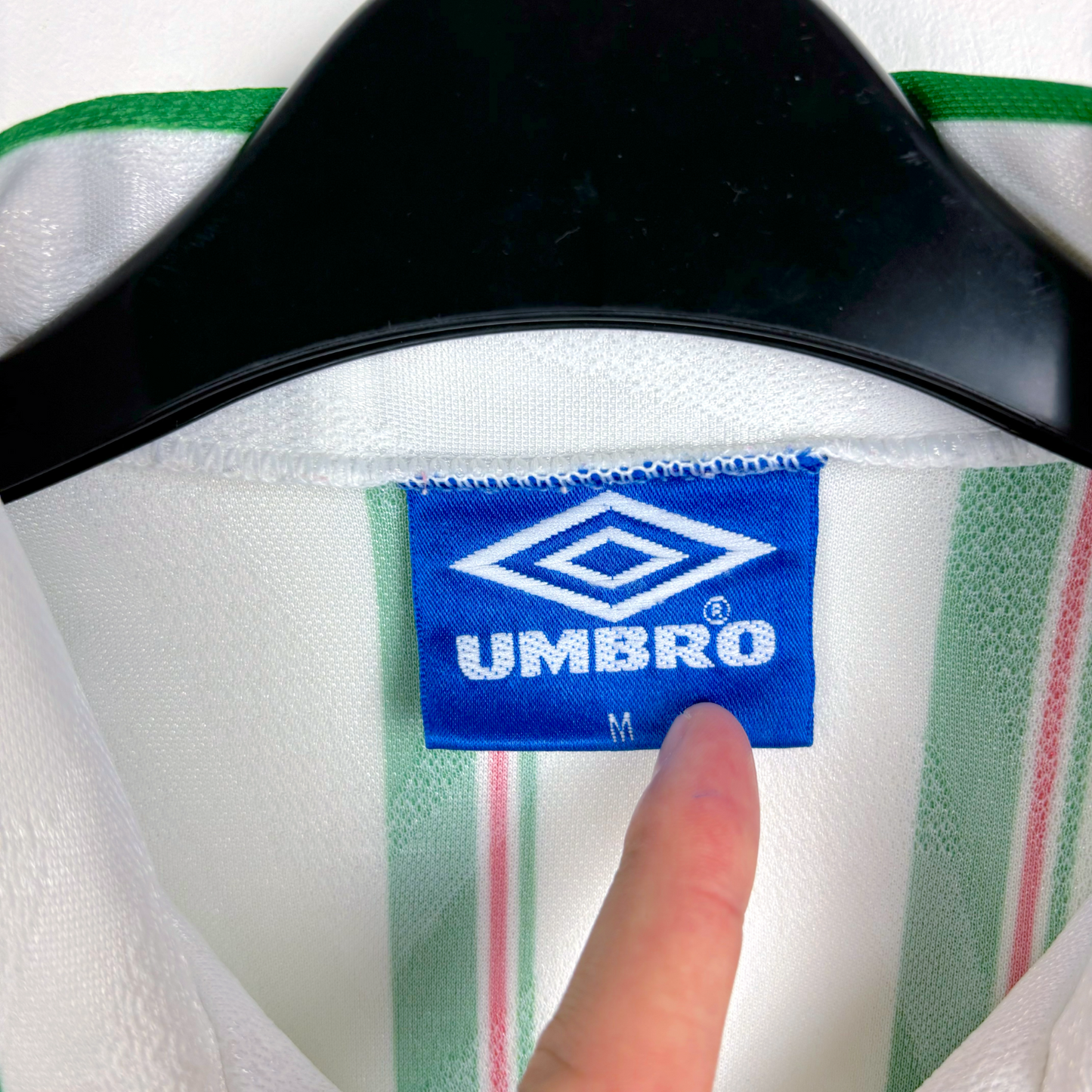 Wales Cymru 1993/1994/1995 Away Football Shirt Umbro
