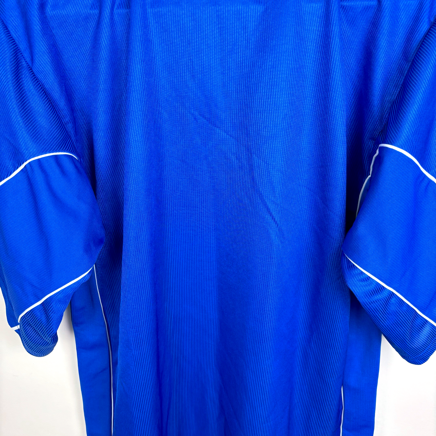 Blue Leicester City 2000-2001 home vintage football shirt with white piping retro soccer jersey. - MINT Leicester City 2000-2001 Home Football Shirt Le Coq Sportif