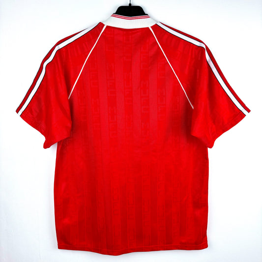 Back view of Manchester United 1988-1990 Home Shirt – retro soccer jersey by Adidas