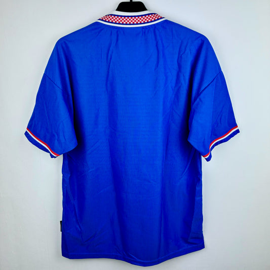 Dinamo Zagreb 1999-2000 Umbro Home Football Shirt