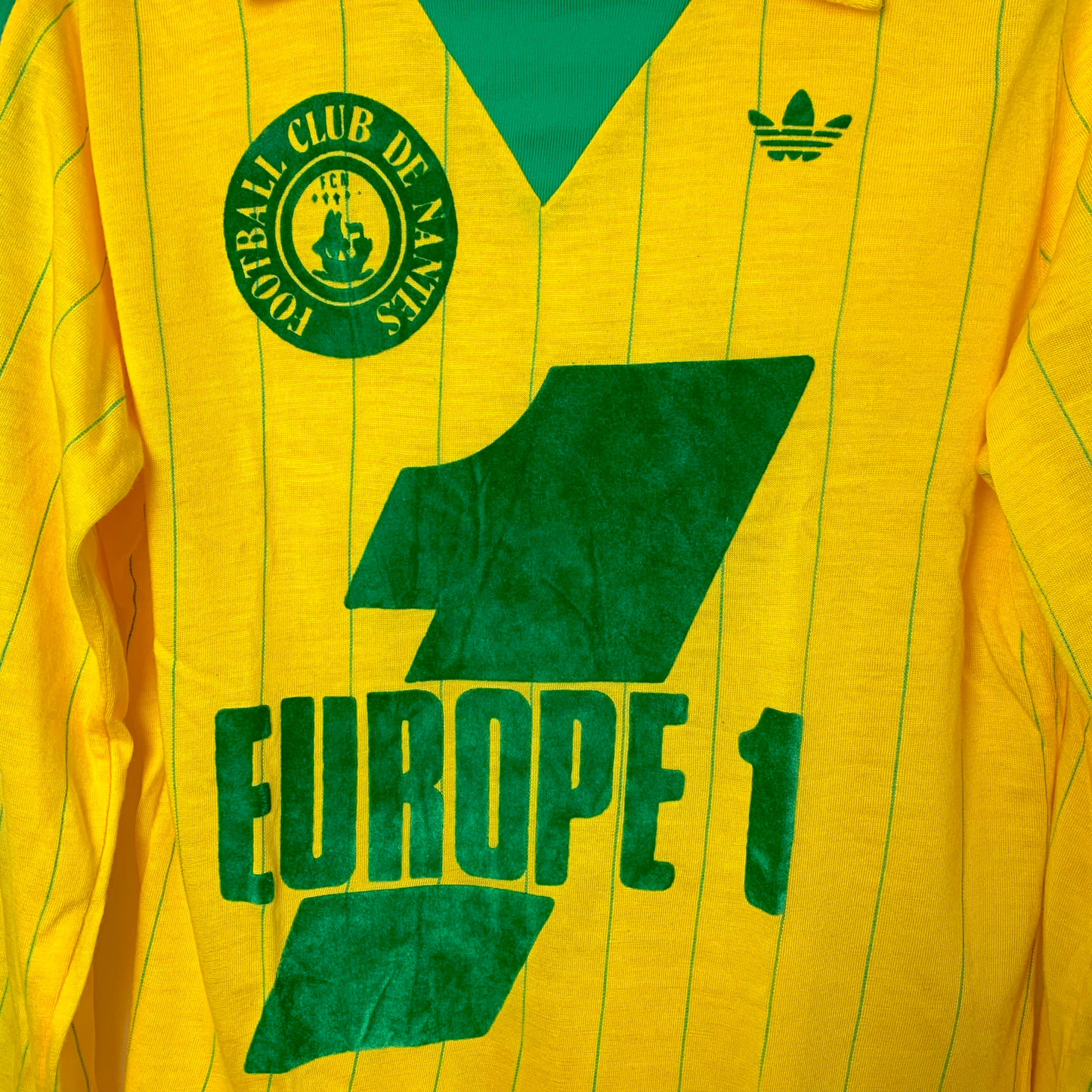 Nantes 1980-1981 Home Football Maillot Shirt Long Sleeve Adidas