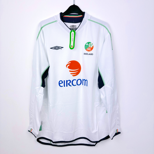 BNWT Eire Ireland 2001/2002/2003 World Cup Umbro Away Football Shirt
