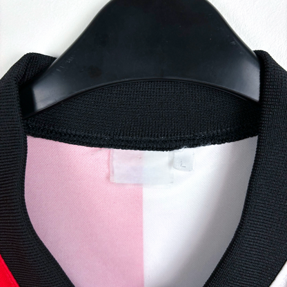 Fiorentina 2001-2002 vintage football shirt collar detail showing black trim and pink-white split design retro football. - Fiorentina 2001-2002 Third Football Shirt Mizuno Maglia Calcio
