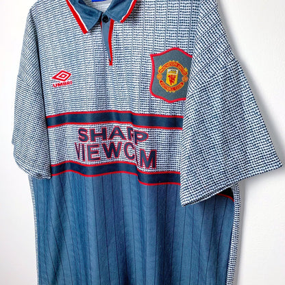Manchester United 1995-1996 Umbro Away Football Shirt - Roy KEANE 16