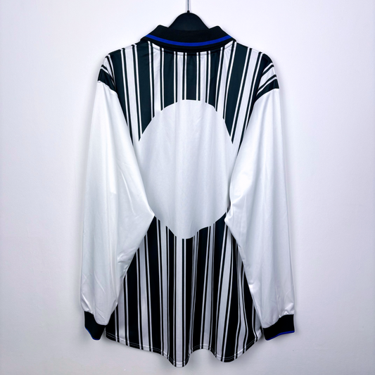 Partizan Belgrade 2000/2001 NIKE Home Shirt Longsleeve