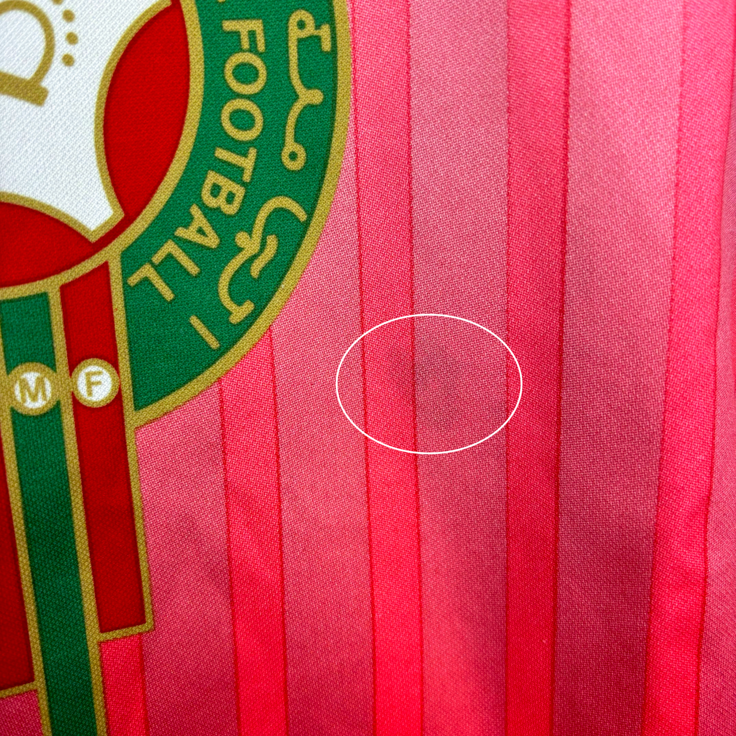 Morocco 1994 vintage football shirt in red with green and gold emblem, retro soccer jersey design. - Morocco 1994/1995/1996 Home Football Shirt Maglia Calcio Lotto