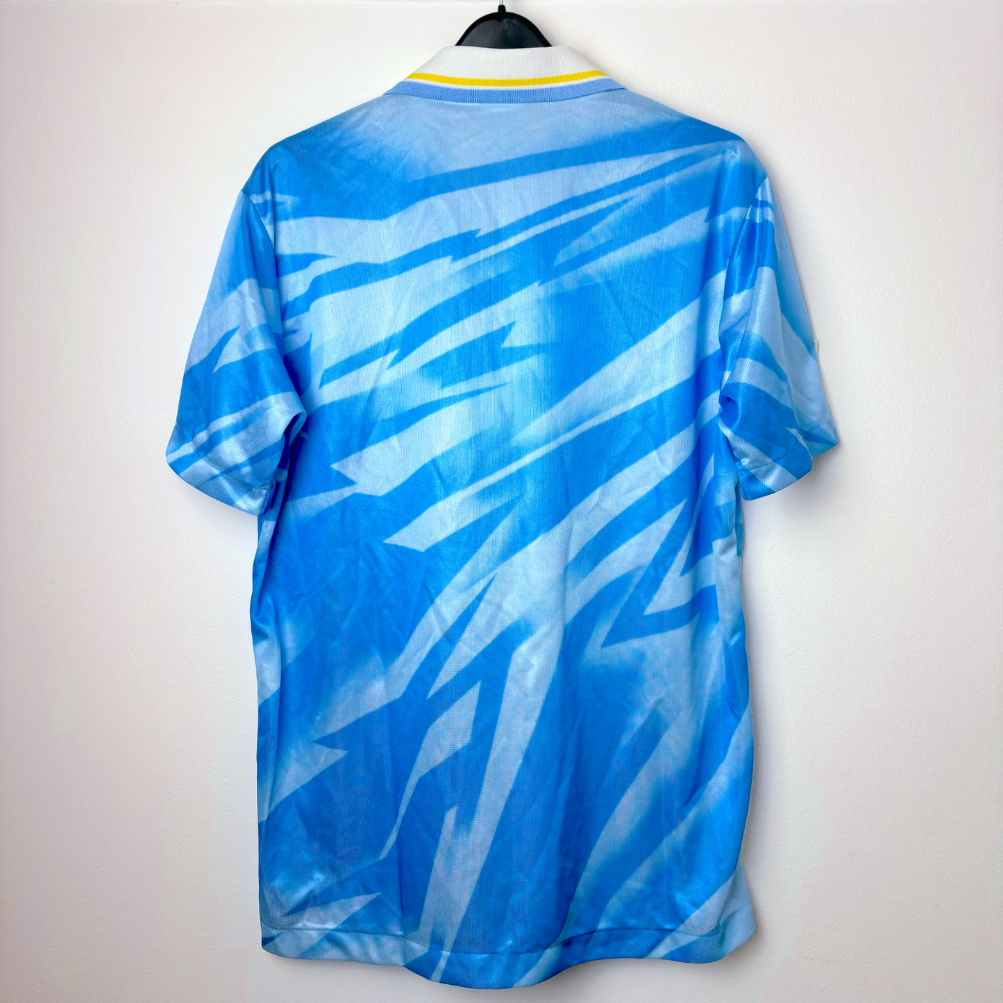 Jubilo Iwata 1994/1995 Home Football Shirt Mizuno