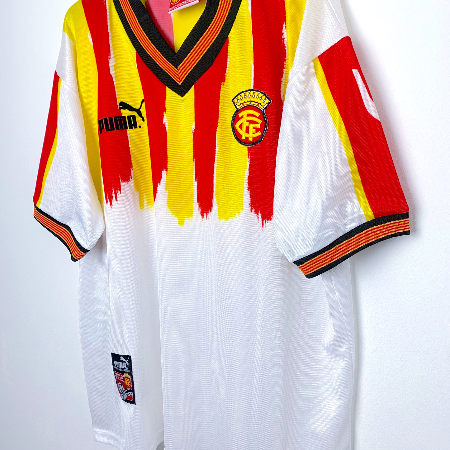 Catalunya 1997-1998 Puma Home Football Shirt