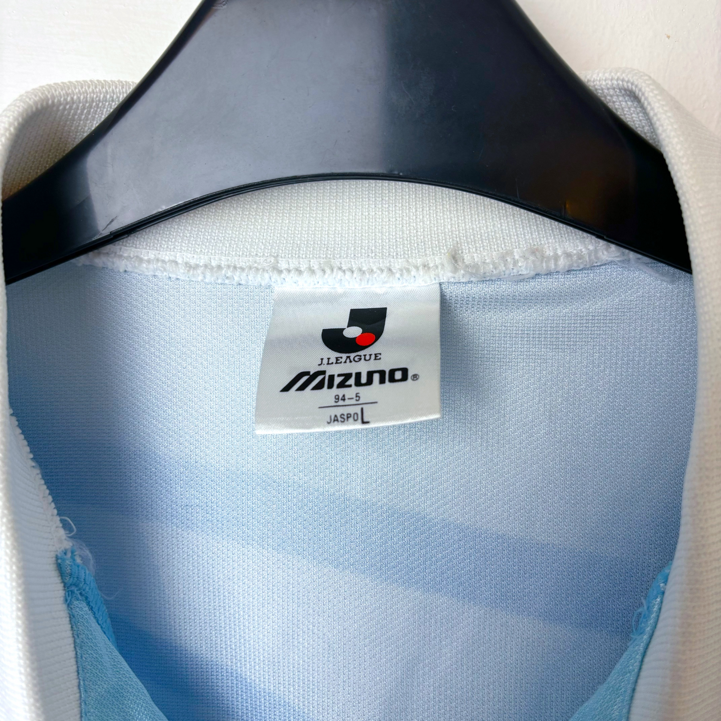 Jubilo Iwata 1994/1995 Home Football Shirt Mizuno