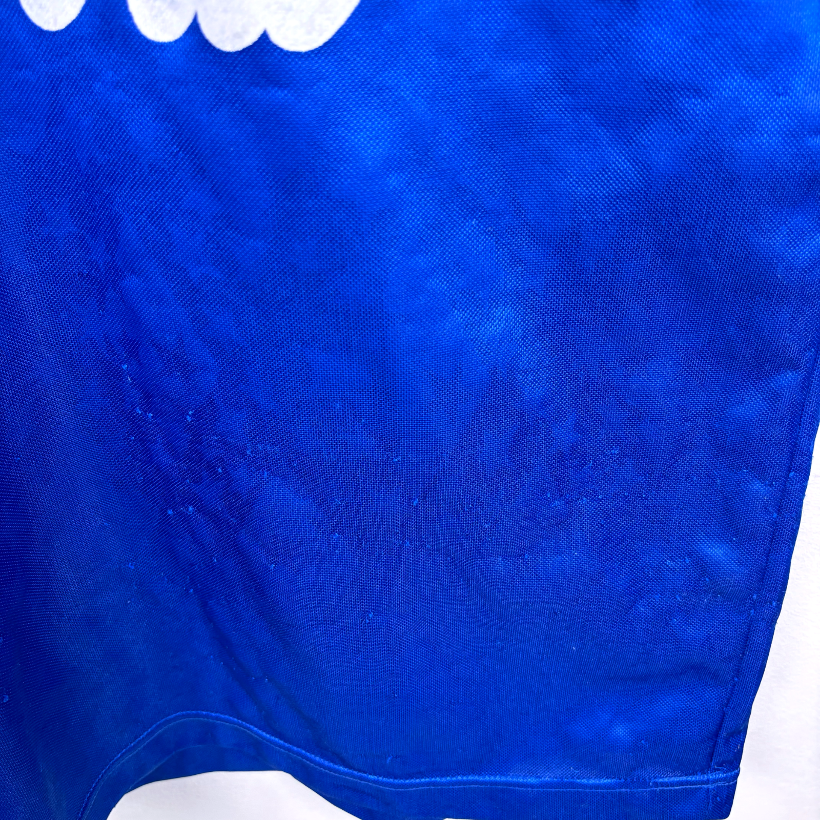 Blue vintage football shirt with subtle tone-on-tone pattern and white lettering detail. - Cruzeiro 1993/1994/1995 Home Football Shirt Camisa Finta