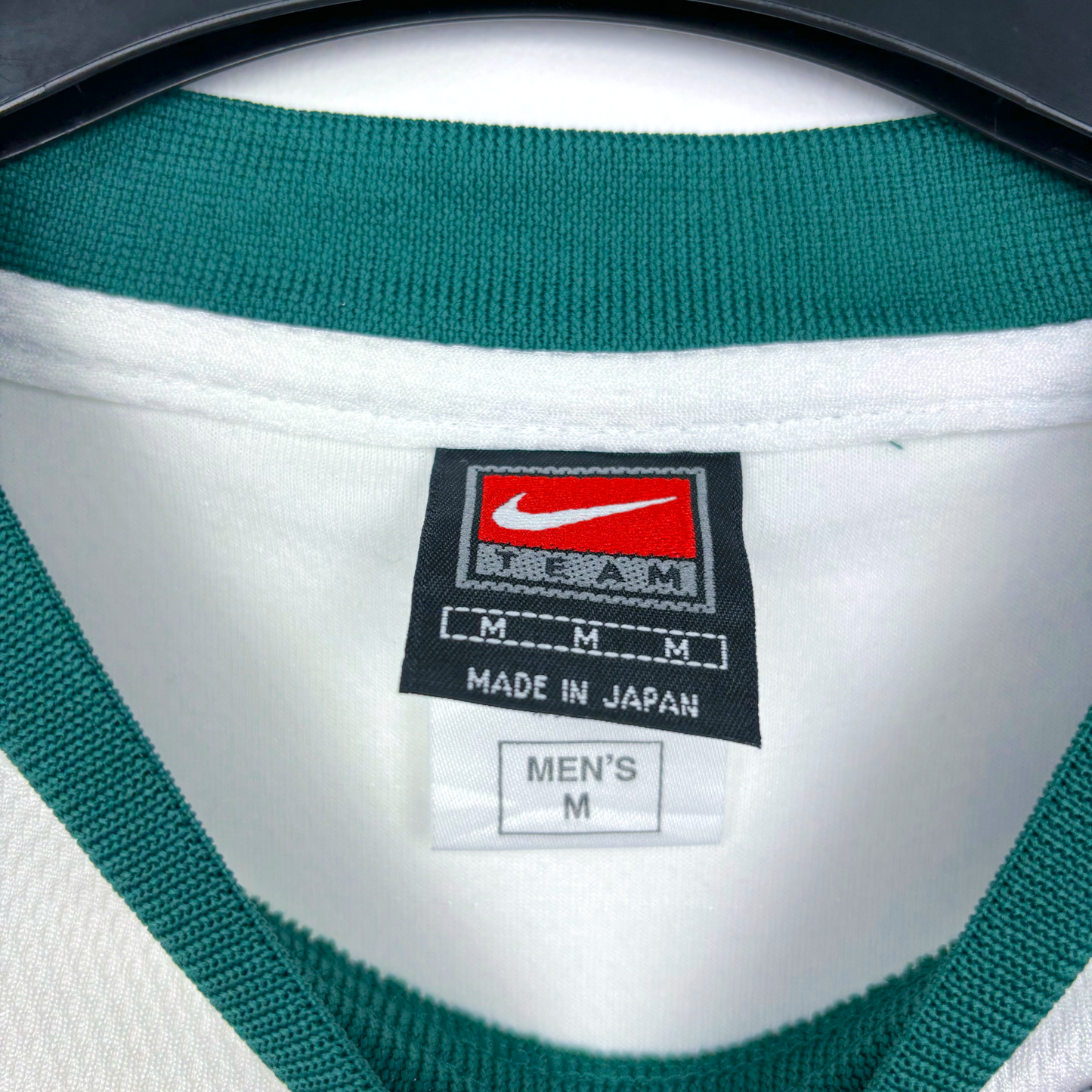 Tokyo Verdy Beleza Womens 2000-2001 Home Football Shirt Nike