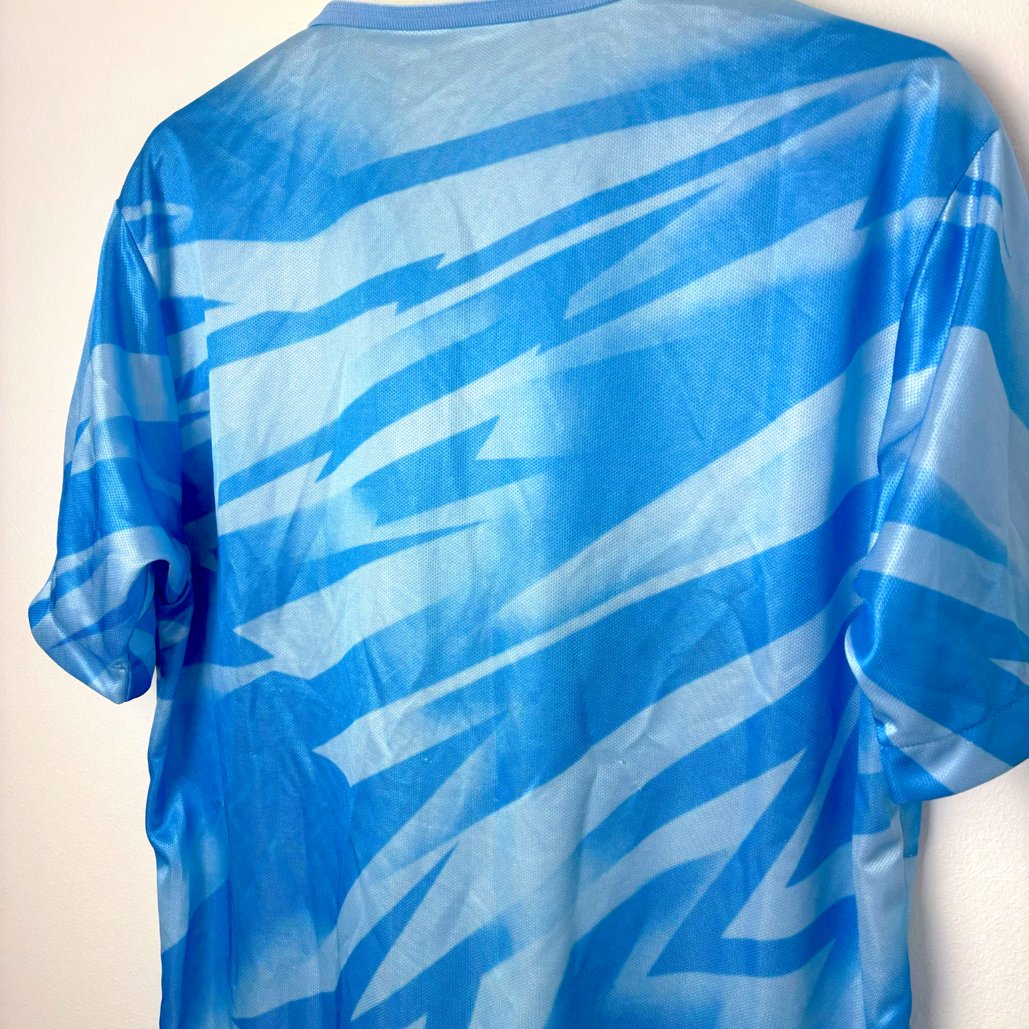 Jubilo Iwata 1994/1995 Home Football Shirt Mizuno