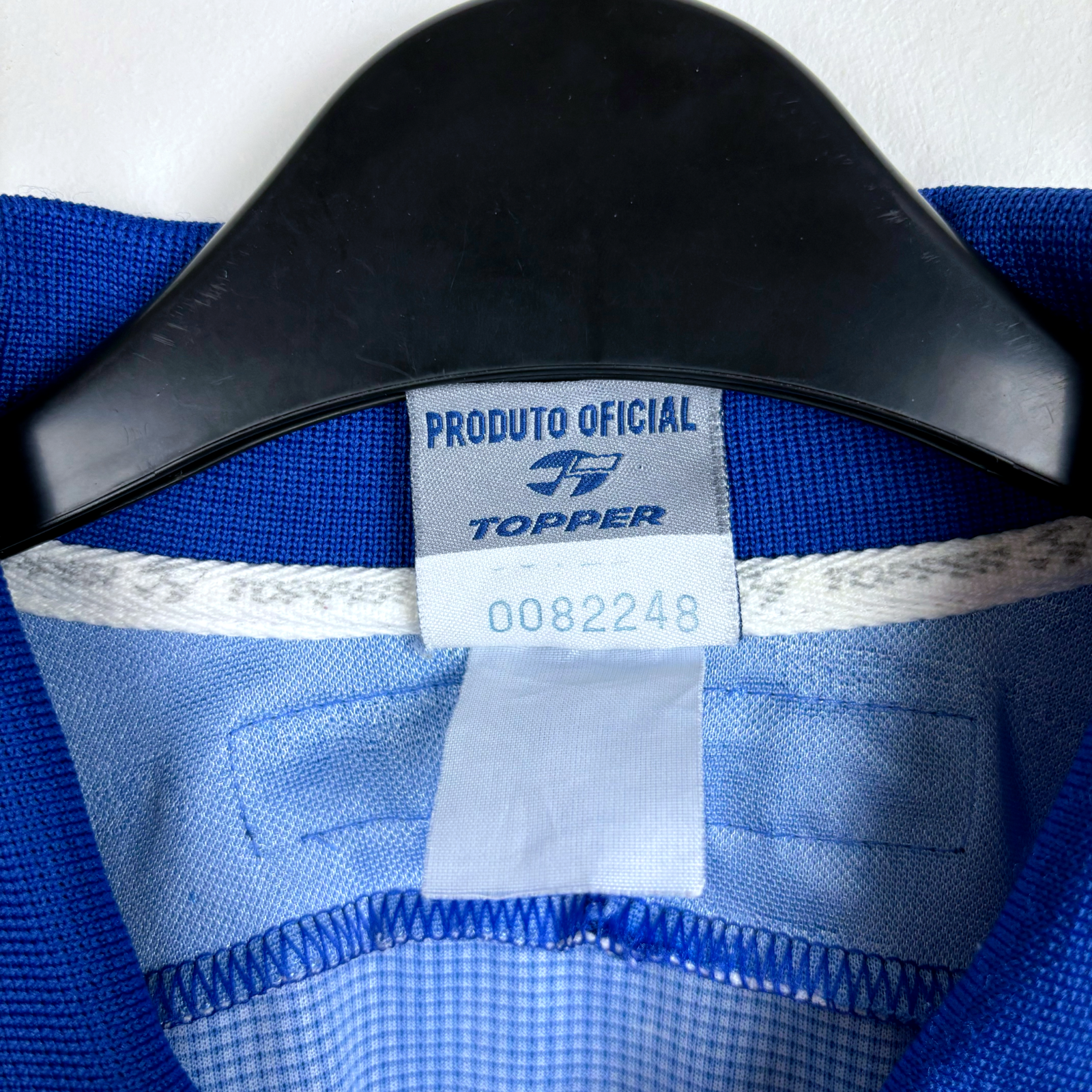 Topper label and size tag 0082248 on vintage Cruzeiro 1999-2000 retro football shirt collar lining. - Cruzeiro 1999-2000 Home Football Shirt Camisa Topper