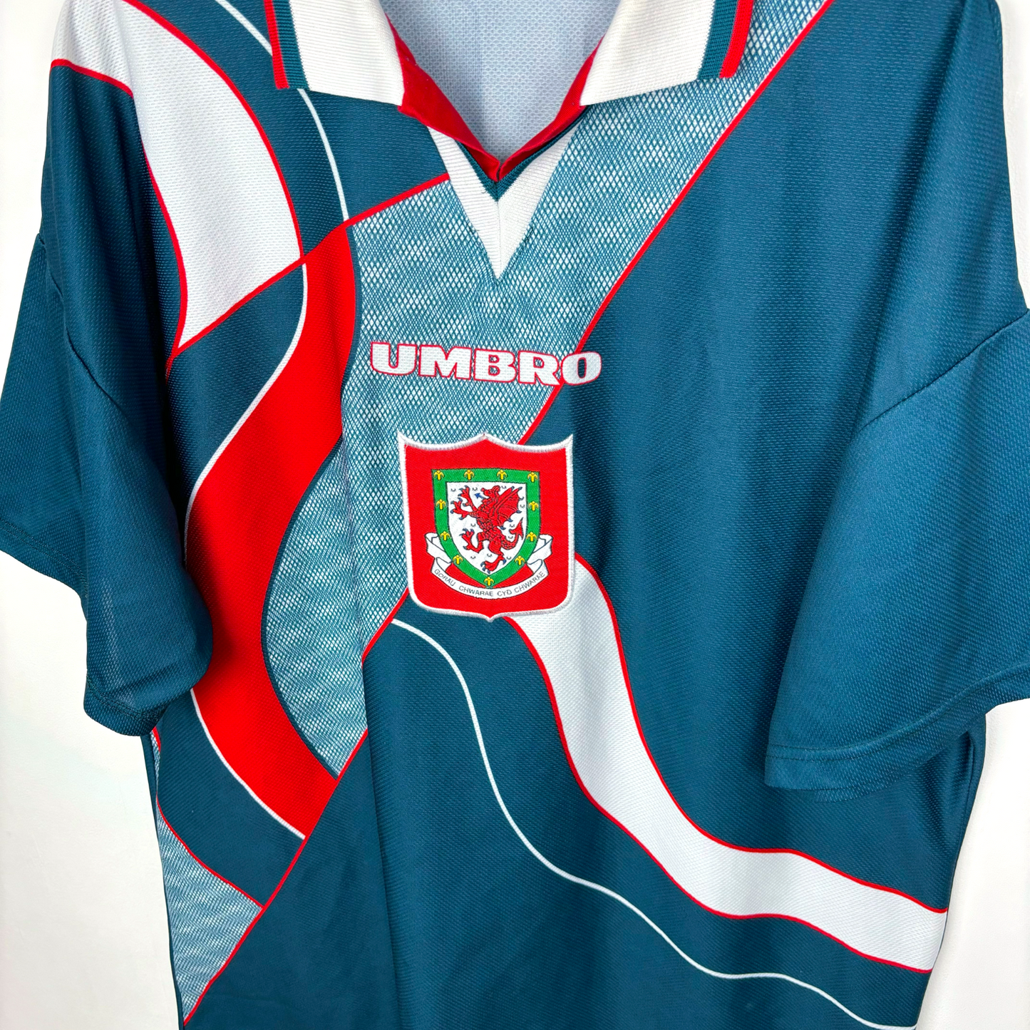 Cymru Wales 1994/1995/1996 Away Football Shirt Umbro - GIGGS 11