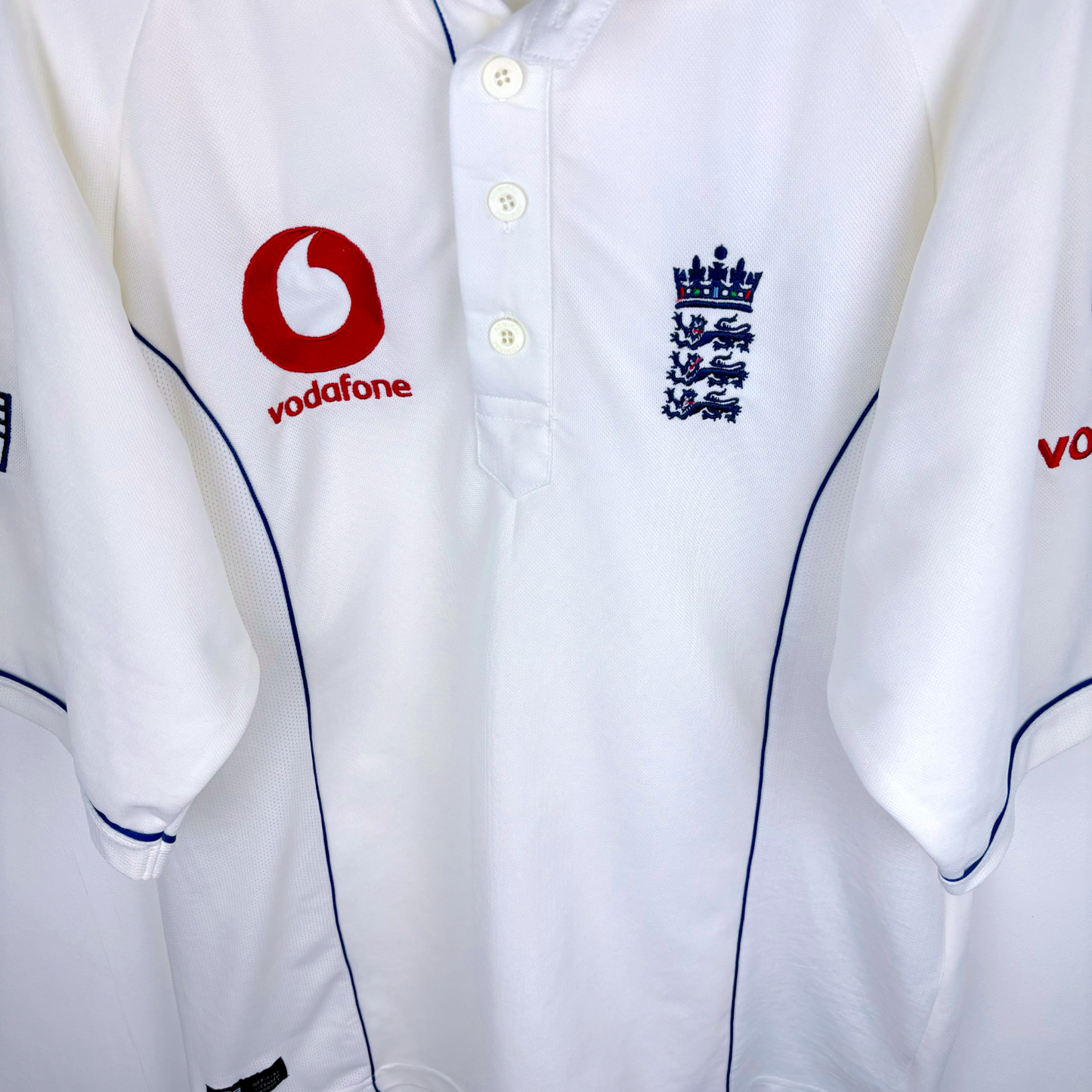 England 2005-2008 Ashes vintage football shirt with England crest and Vodafone logos, retro football shirts style. - England 2005/2006/2007/2008 Ashes Cricket Shirt