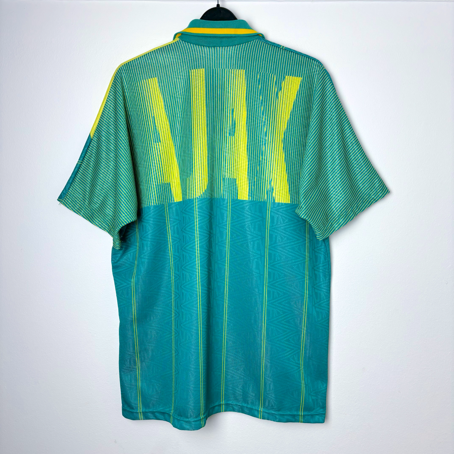 Ajax 1991/1992/1993 Umbro Away Football Shirt Jersey