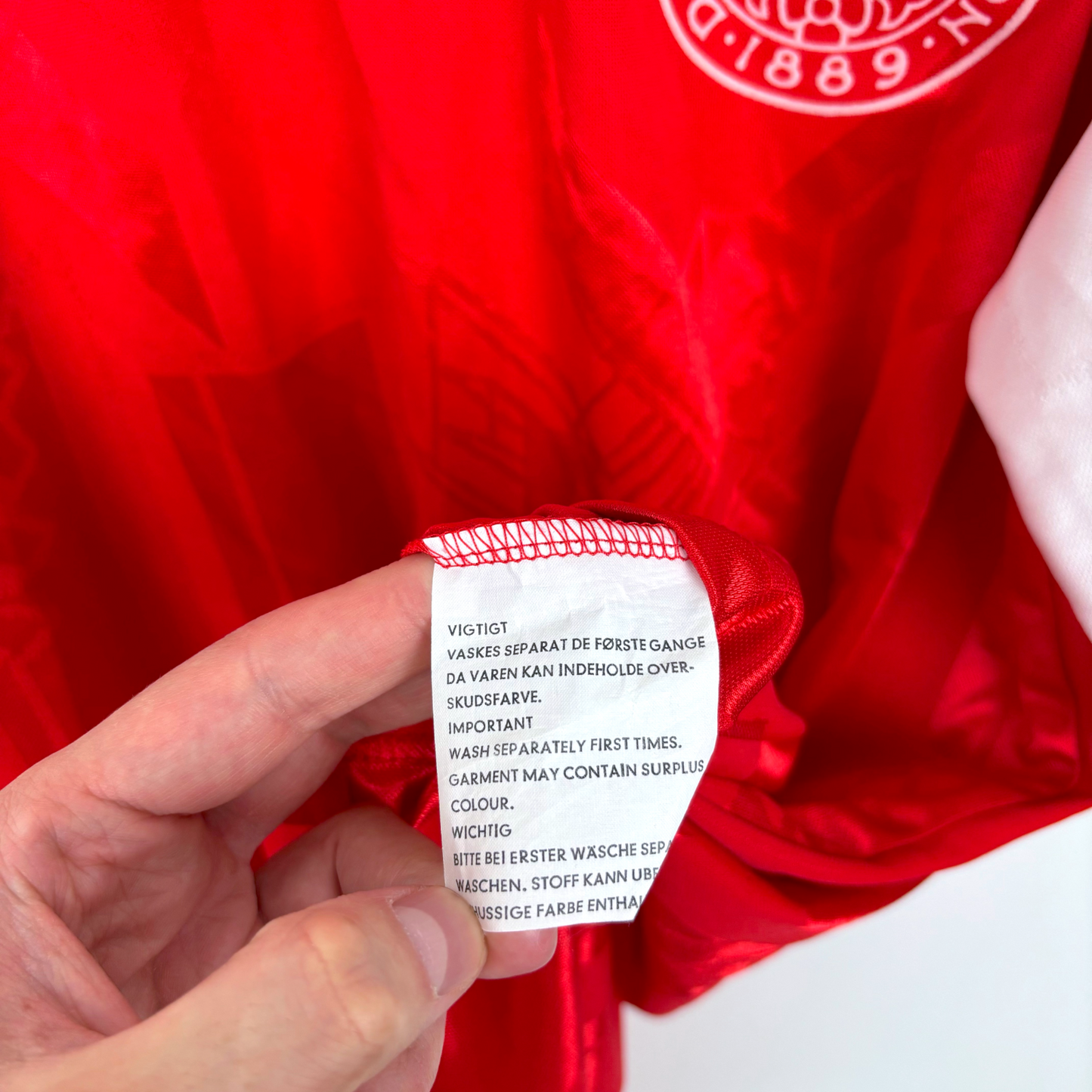 Denmark 1996/1997/1998 Home Football Shirt Hummel