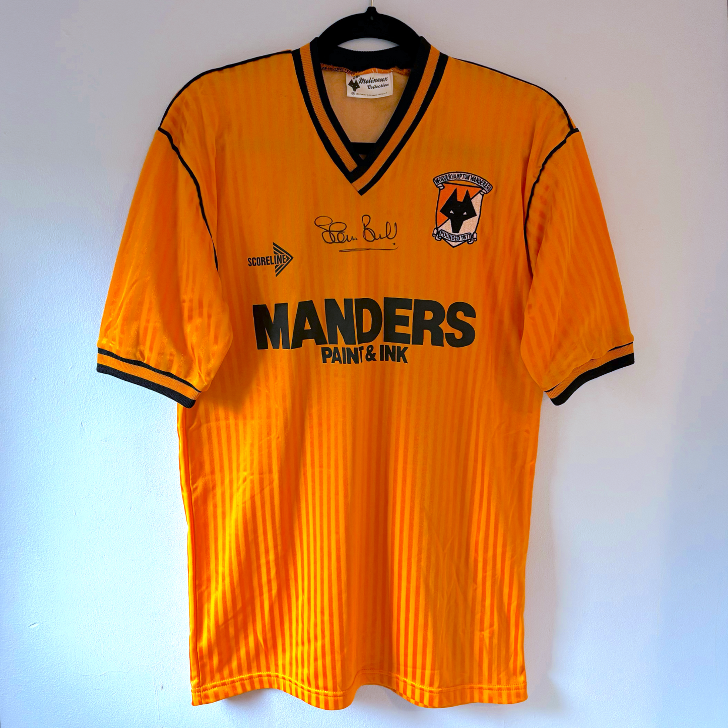 Wolverhampton Wanderers vintage football shirt in gold with black trim, Manders sponsor, retro football classics shirt. - Wolverhampton Wanderers 1988/1989/1990 Wolves Home Football Shirt Score