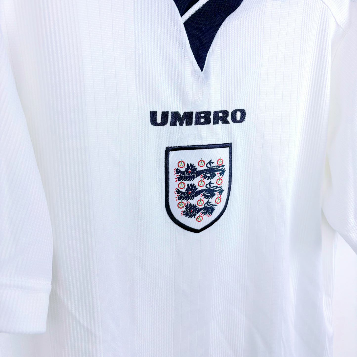 England 1995/1996/1997 Euro 96 Umbro Home Football Shirt