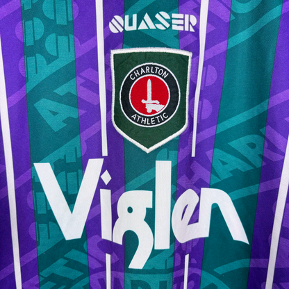 Charlton Athletic 1995/1996/1997 Quaser Third Football Shirt