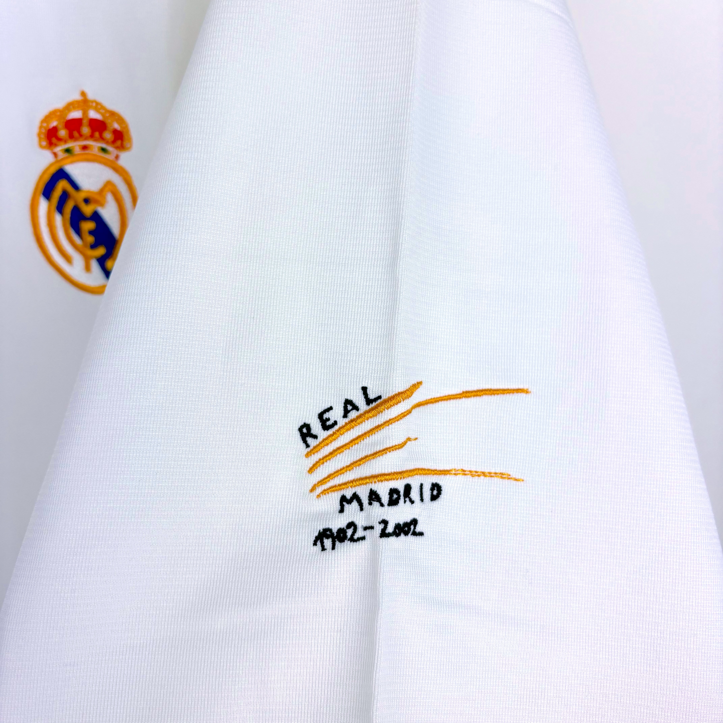 Real Madrid 2001-2002 Centenary Long Sleeve Football Shirt Jersey Adida