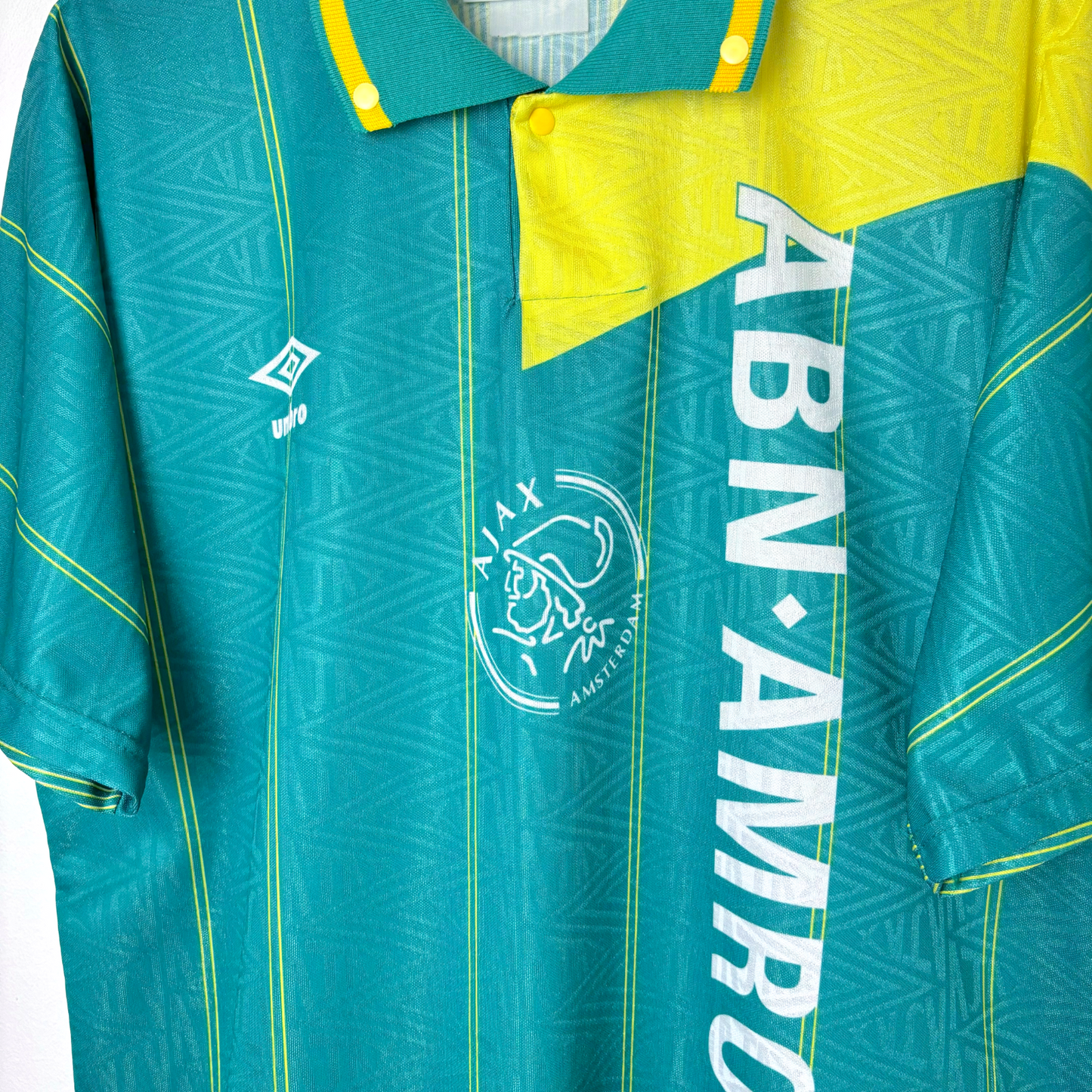 Ajax 1991/1992/1993 Umbro Away Football Shirt Jersey