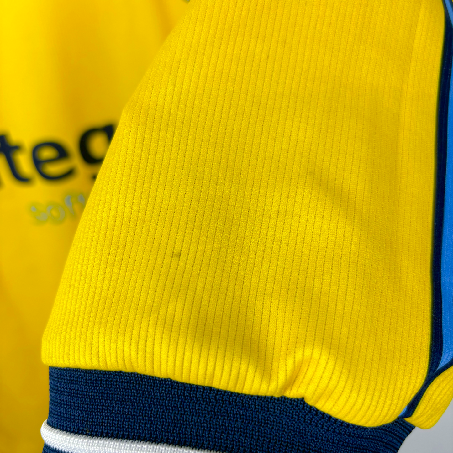Wycombe Wanderers 2002-2003 Away Football Shirt ProStar