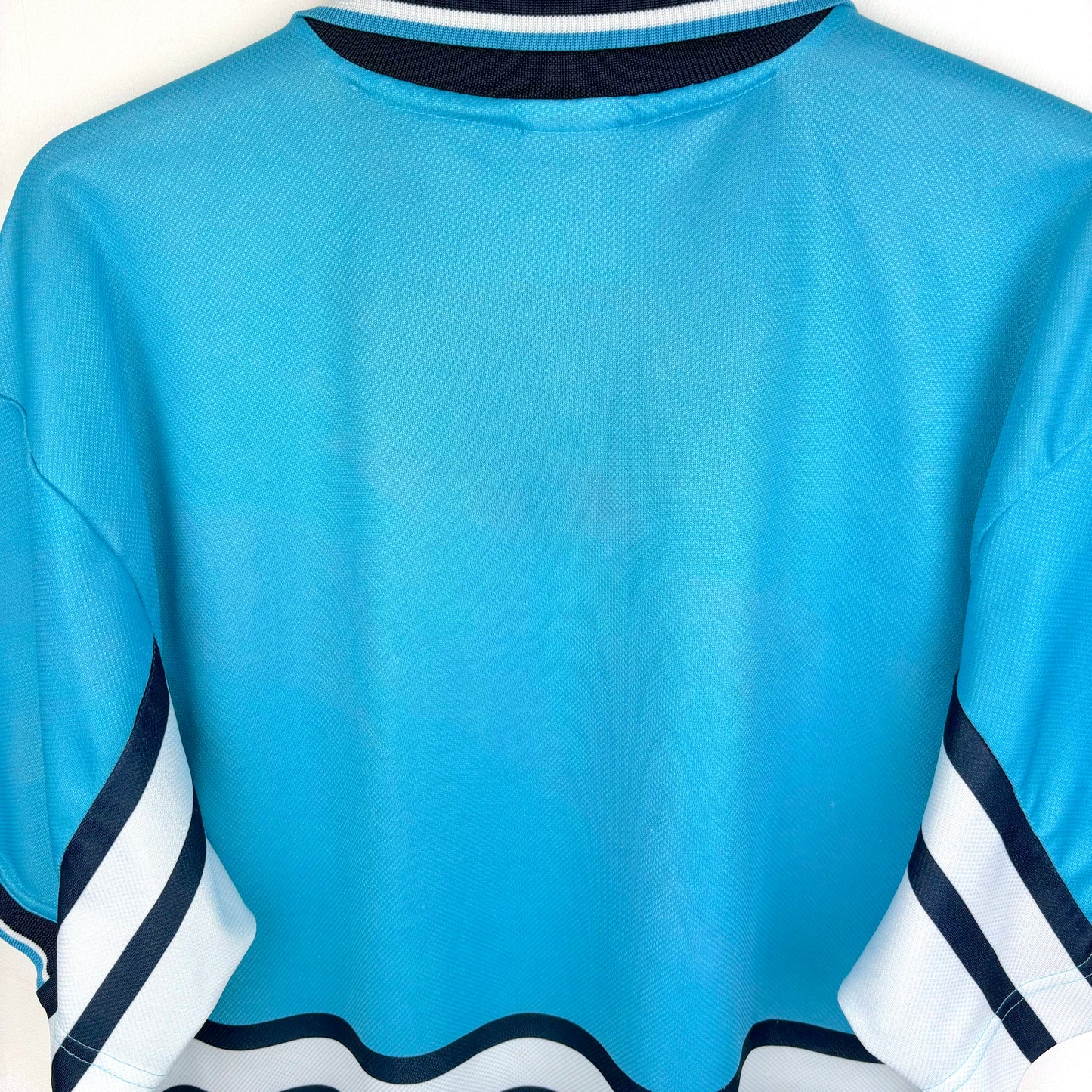 1860 Munich 1997-1998 Nike Home Football Shirt