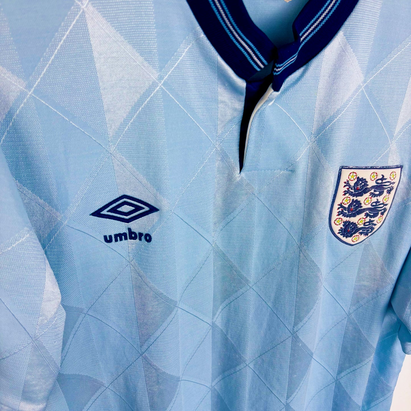 England 1987-1988 Umbro Third Football Shirt