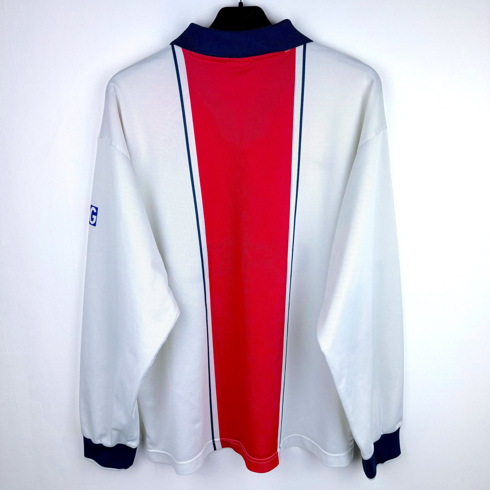 Back view of PSG 1997 Away long sleeve Nike shirt – classic football kit