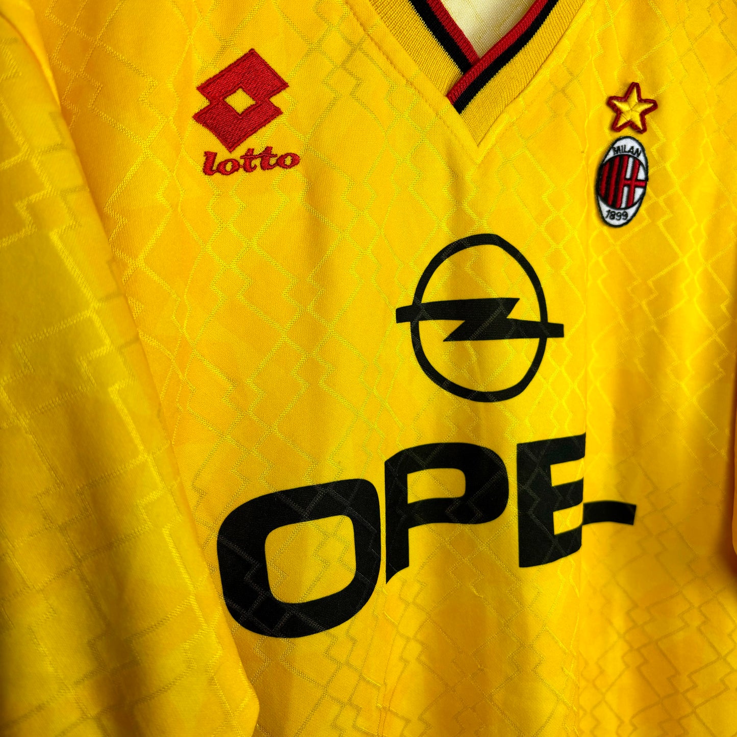 AC Milan 1994-1996 Lotto Third Football Shirt
