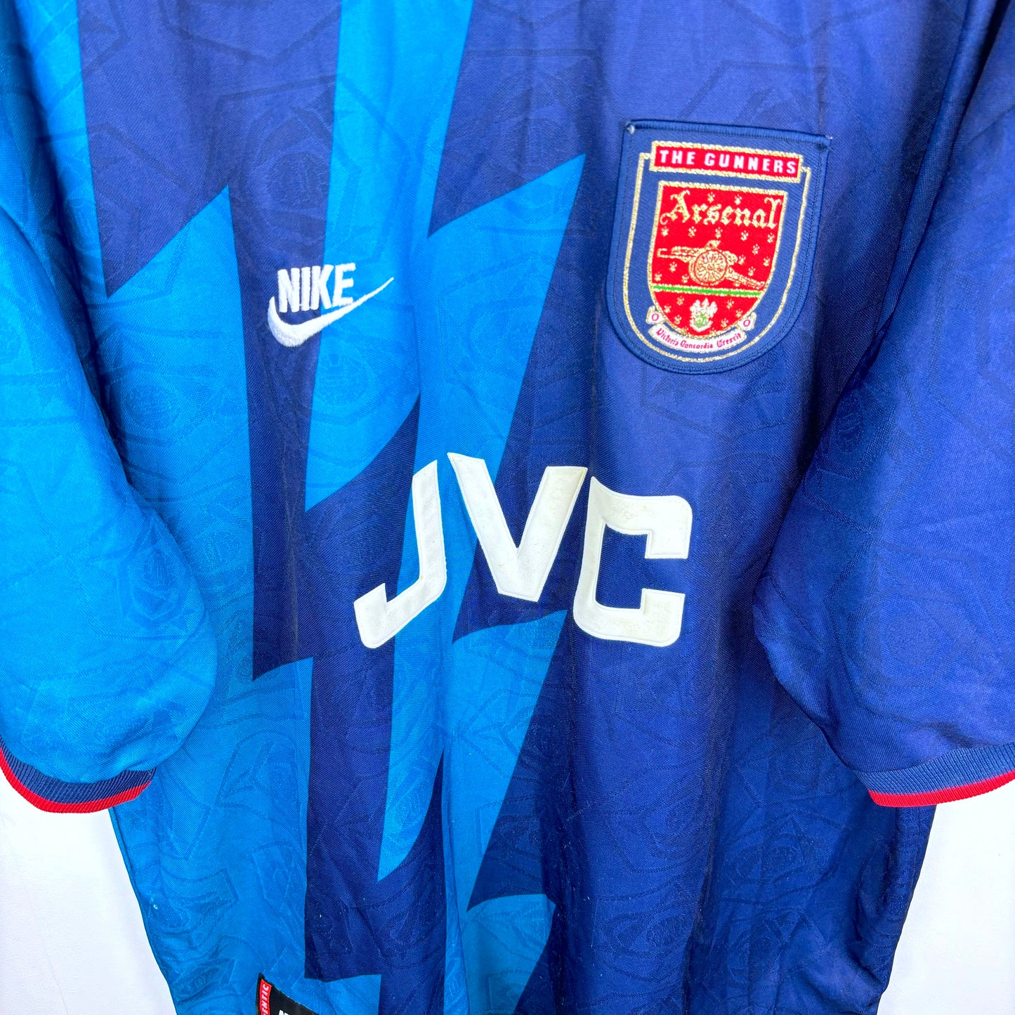Arsenal 1995-1996 Nike Away Football Shirt