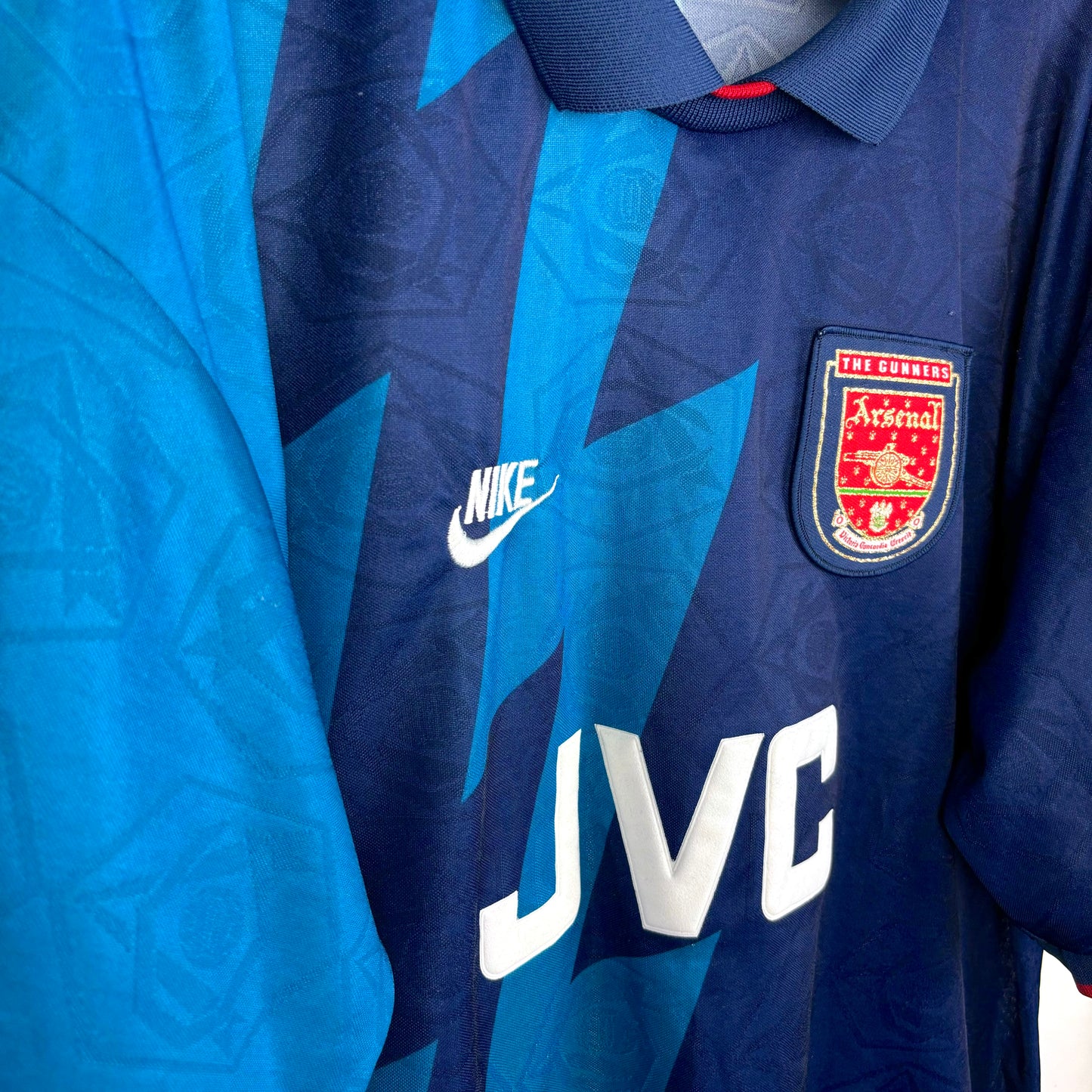 Arsenal 1995-1996 Nike Away Football Shirt
