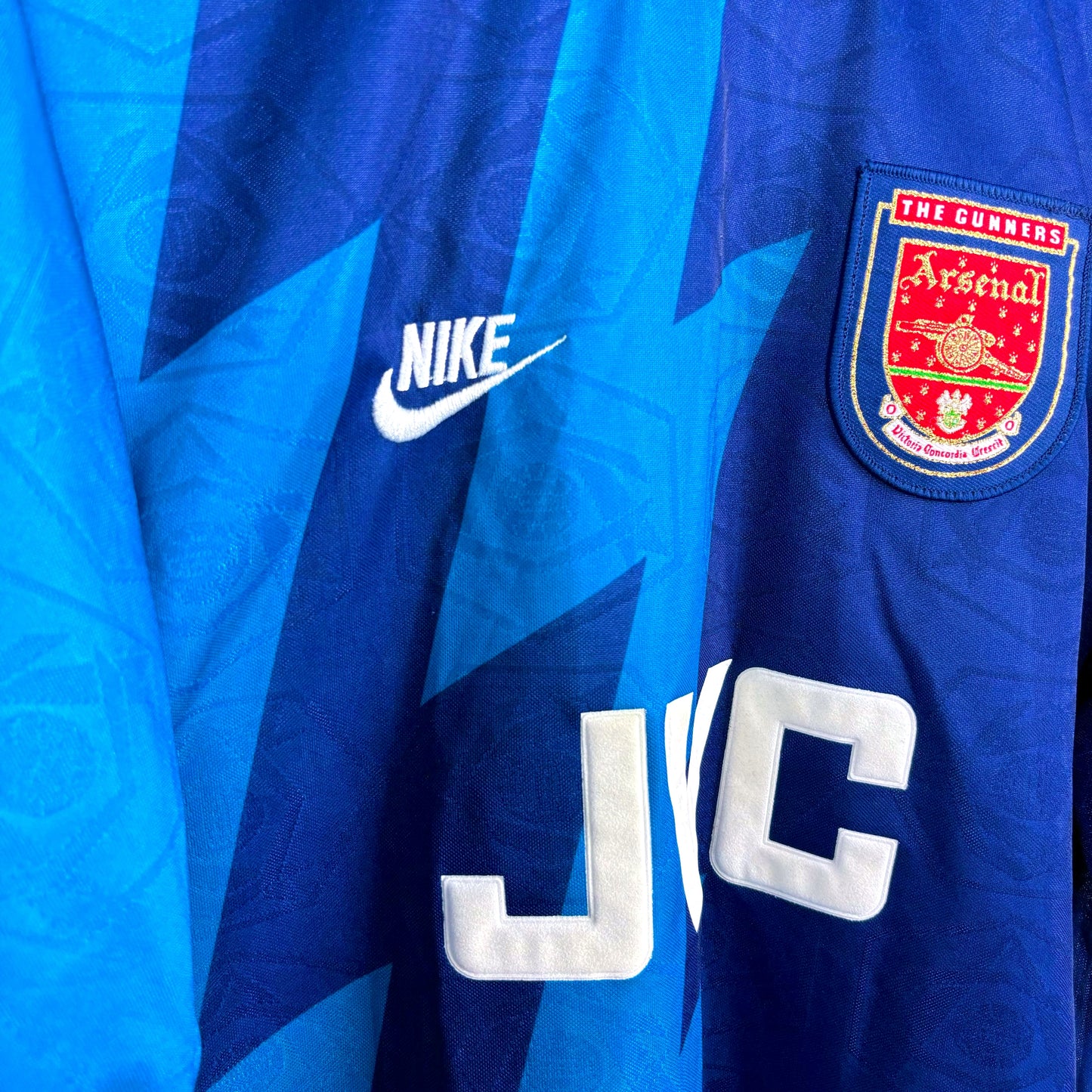 Arsenal 1995-1996 Nike Away Football Shirt