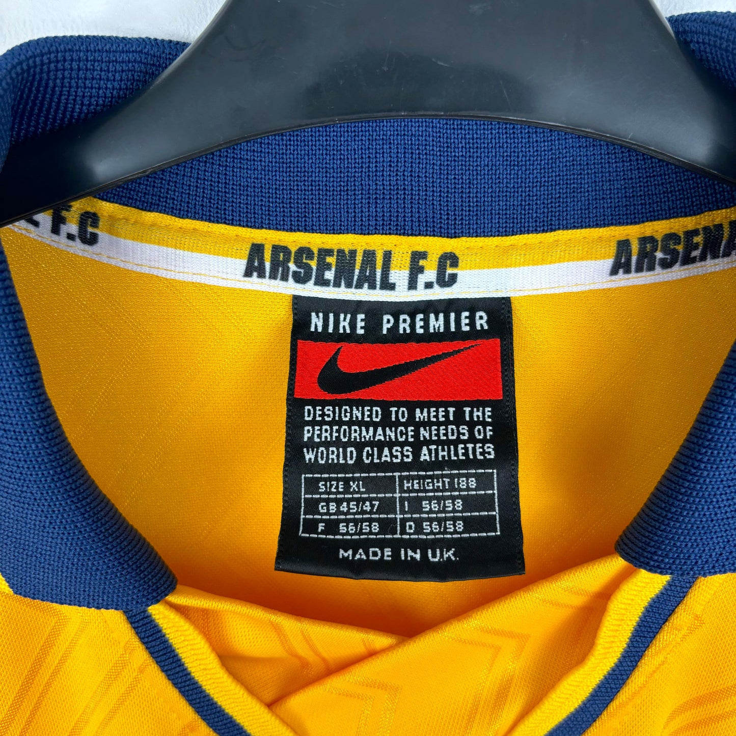 Arsenal 1996-1997 Nike Away Football Shirt
