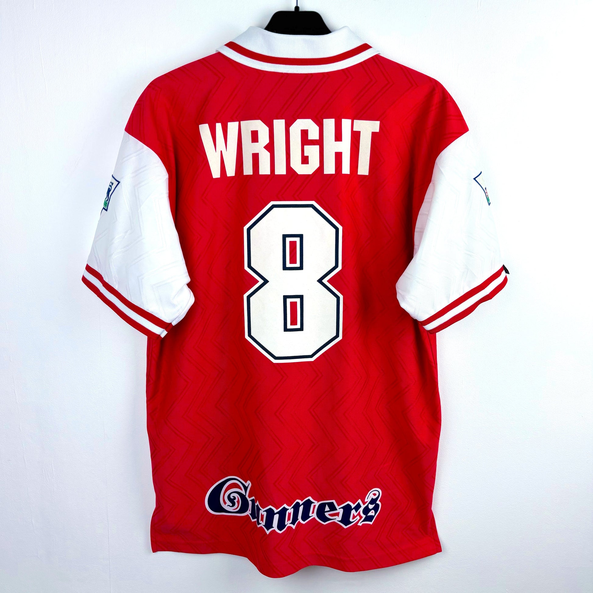 Arsenal 1996-1998 Nike vintage football shirt red body and white sleeves. 'Wright 8' print to reverse.
