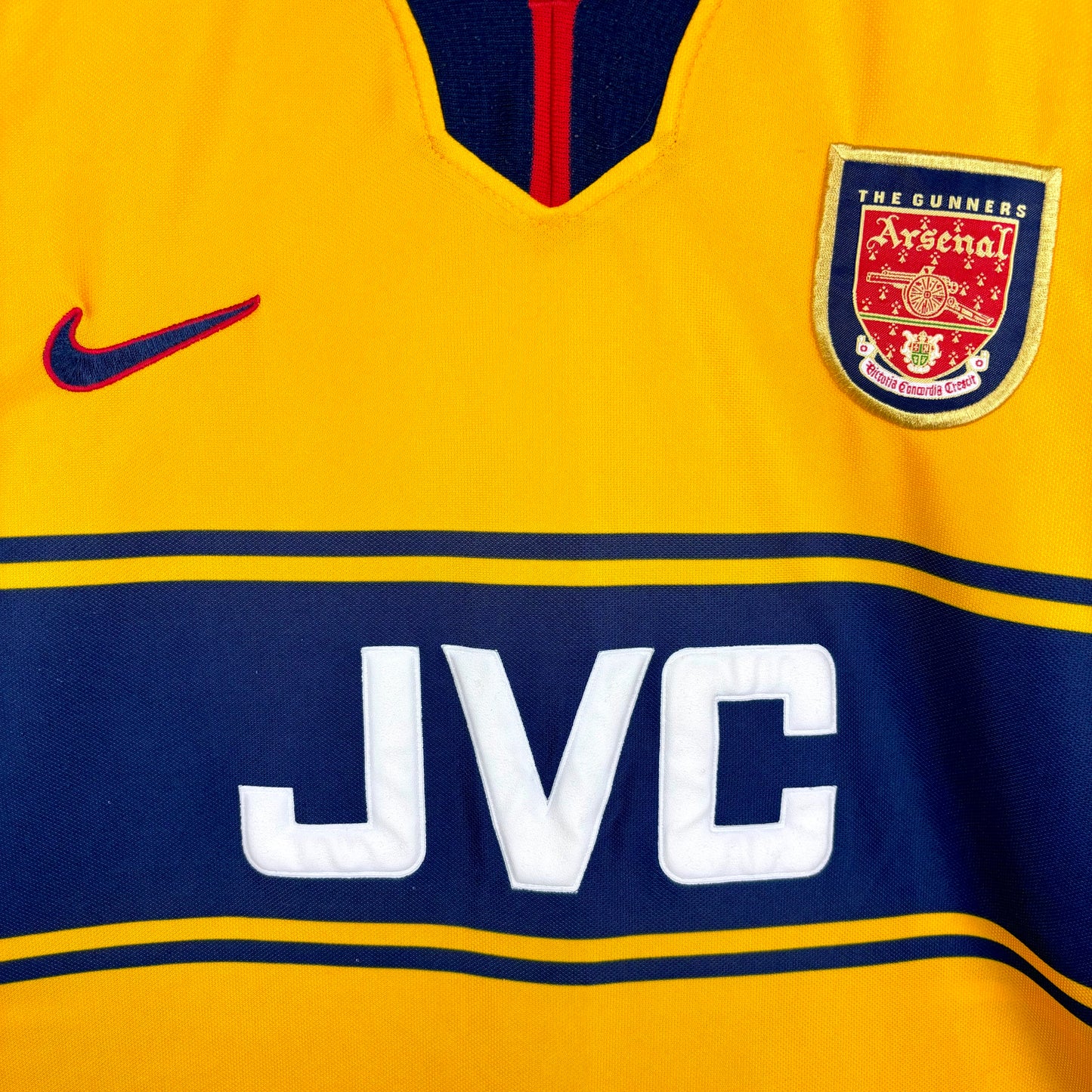 Arsenal 1997-1998 Nike Away Football Shirt
