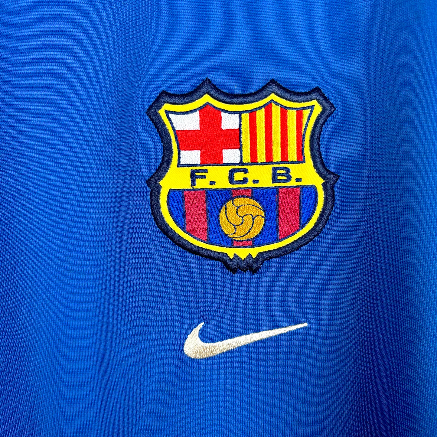 Barcelona 2001-2002 Nike Third Football Shirt Jersey BNWT