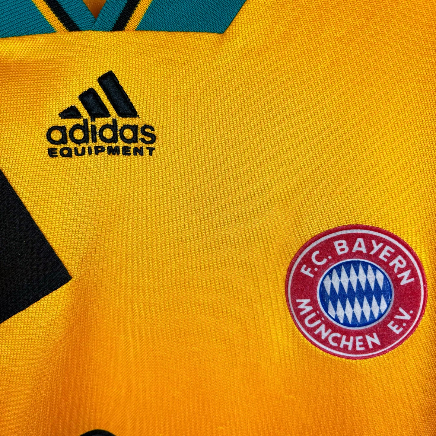 Bayern Munich 1993-1995 Adidas Away Football Shirt Jersey