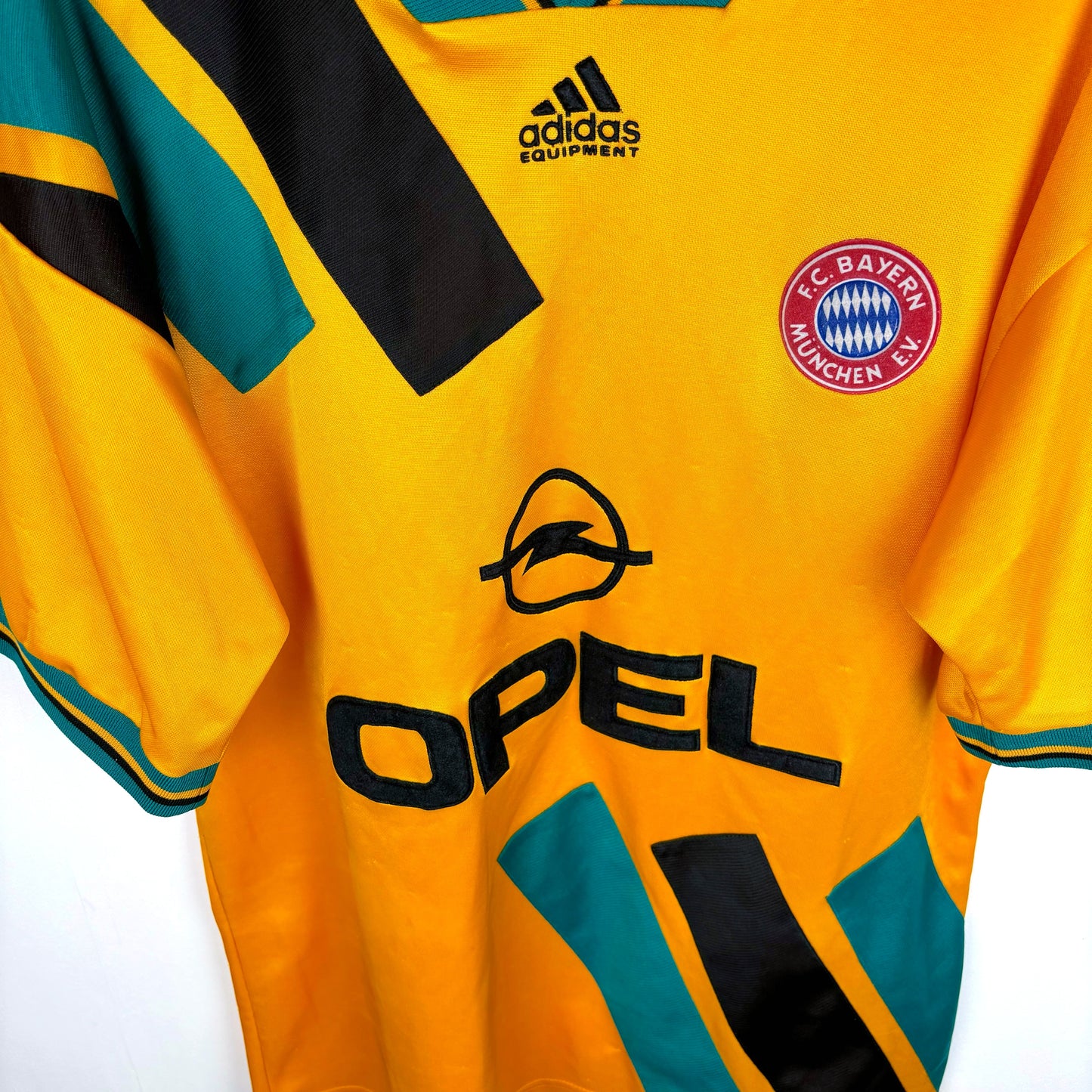 Bayern Munich 1993-1995 Adidas Away Football Shirt Jersey